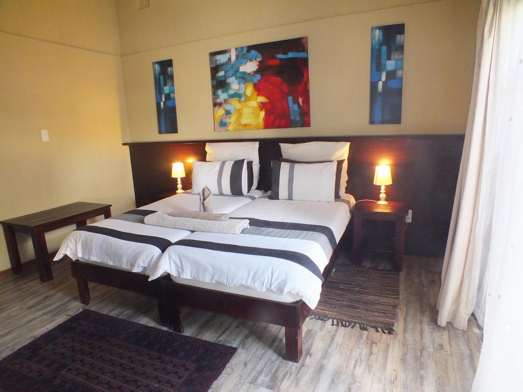 Uzuri Guesthouse Cc Windhoek Oda fotoğraf