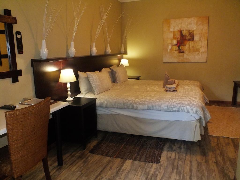 Uzuri Guesthouse Cc Windhoek Dış mekan fotoğraf