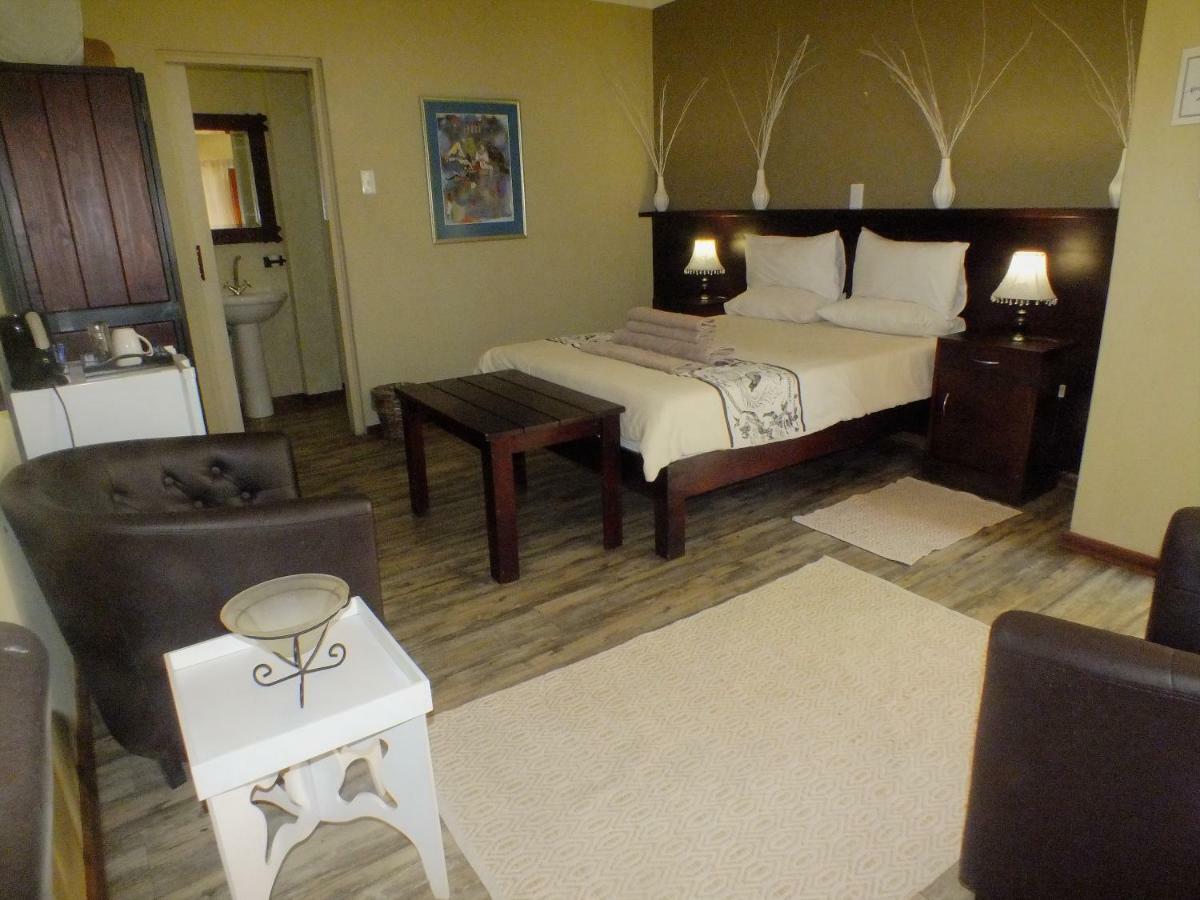 Uzuri Guesthouse Cc Windhoek Dış mekan fotoğraf